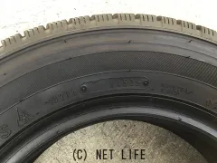 タイヤ 12インチ中古ダンロップ・スタッドレス145/80R12　4本×８分山取付工賃込