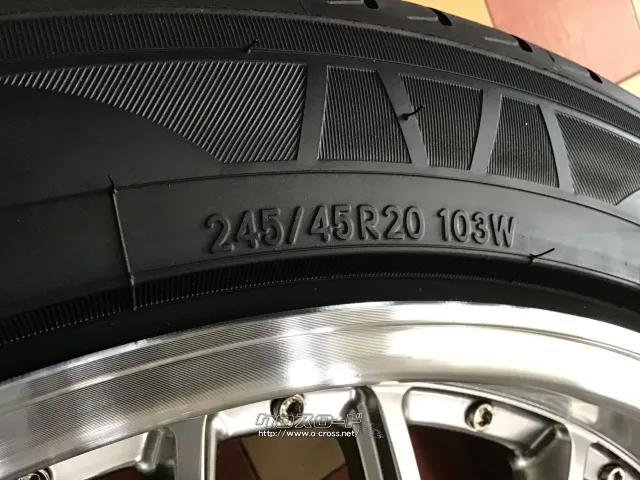 ホイール・タイヤ 20インチ中古美品ロクサーニマルチフォルケッタMS3 4本set国産タイヤ J6