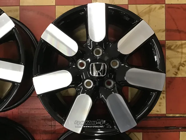 ホイール・15インチ中古フリードAir純正アルミ4本set J42・4.68万円