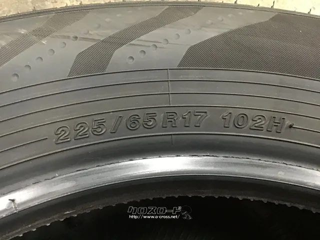 タイヤ 17インチ【新車外し】ヨコハマ・アドバンV03 225/65R17 4本set