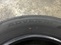 タイヤ 17インチ【新車外し】ヨコハマ・アドバンV03　225/65R17　４本set　
