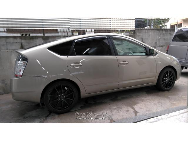 トヨタ プリウス