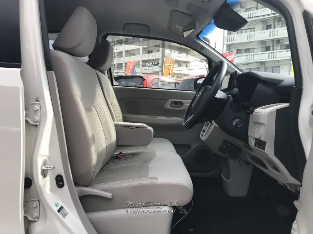 ダイハツ ムーヴ