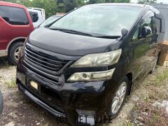 部品取車 トヨタ　ヴェルファイア