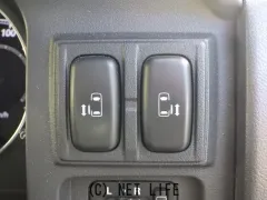 三菱 デリカD：5