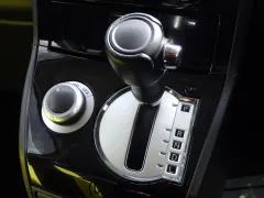 三菱 デリカD：5