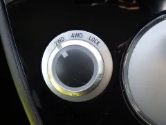 三菱 デリカD：5