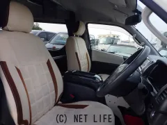 トヨタ ハイエースバン