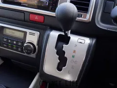 トヨタ ハイエースバン