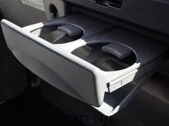 日産 アトラス