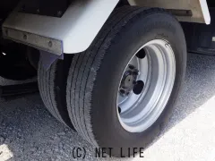 日野自動車 デュトロ