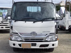 日野自動車 デュトロ