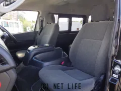 トヨタ ハイエース