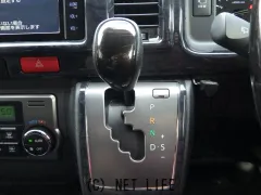 トヨタ ハイエースバン