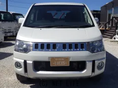 三菱 デリカD：5