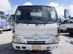 日野自動車 デュトロ