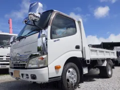 日野自動車 デュトロ