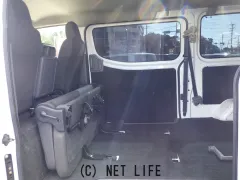 日産 NV350キャラバン