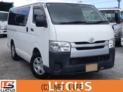 トヨタ ハイエースバン