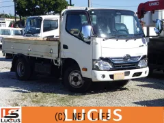 日野自動車 デュトロ