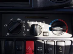 日野自動車 デュトロ