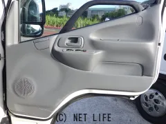 日野自動車 デュトロ