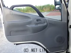 日野自動車 デュトロ