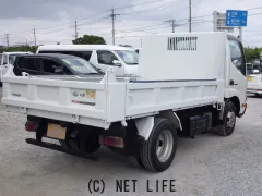 日野自動車 デュトロ