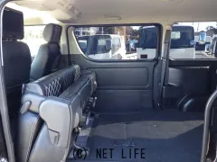 トヨタ ハイエースバン