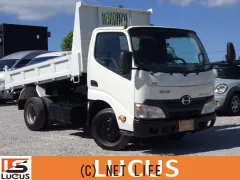 日野自動車 デュトロ