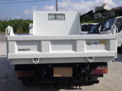 日野自動車 デュトロ