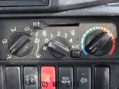 日野自動車 デュトロ