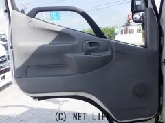 日野自動車 デュトロ