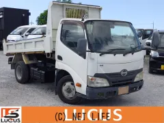 日野自動車 デュトロ