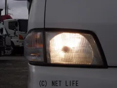 三菱 デリカバン