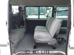 三菱 デリカバン