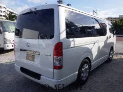 トヨタ ハイエースバン