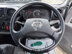 日野自動車 デュトロ