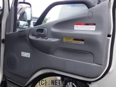 日野自動車 デュトロ