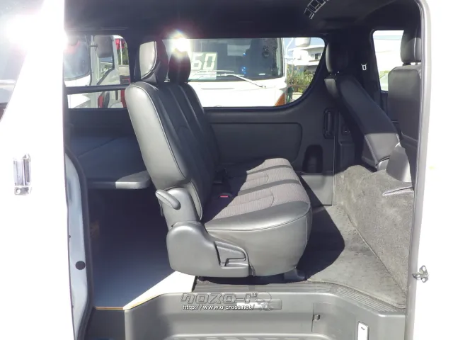 トヨタ ハイエースバン