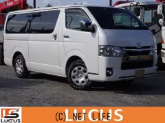 トヨタ ハイエースバン