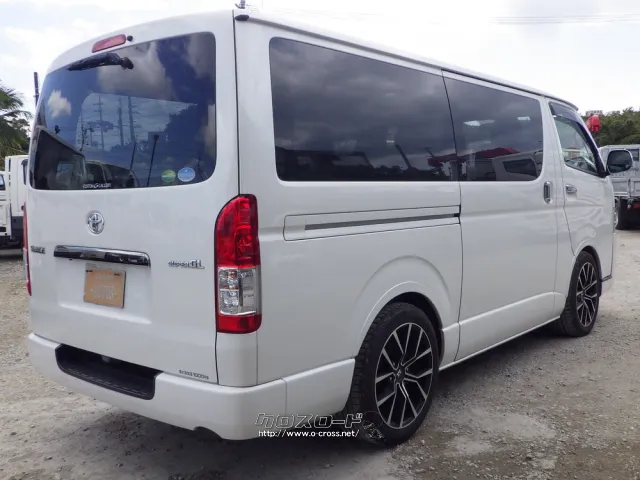 トヨタ ハイエースバン