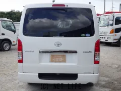 トヨタ ハイエースバン