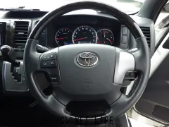 トヨタ ハイエースバン