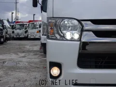 トヨタ ハイエースバン