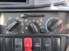 日野自動車 デュトロ