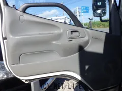 日野自動車 デュトロ