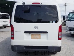 トヨタ ハイエースバン