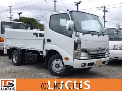 日野自動車 デュトロ