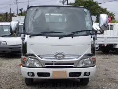 日野自動車 デュトロ